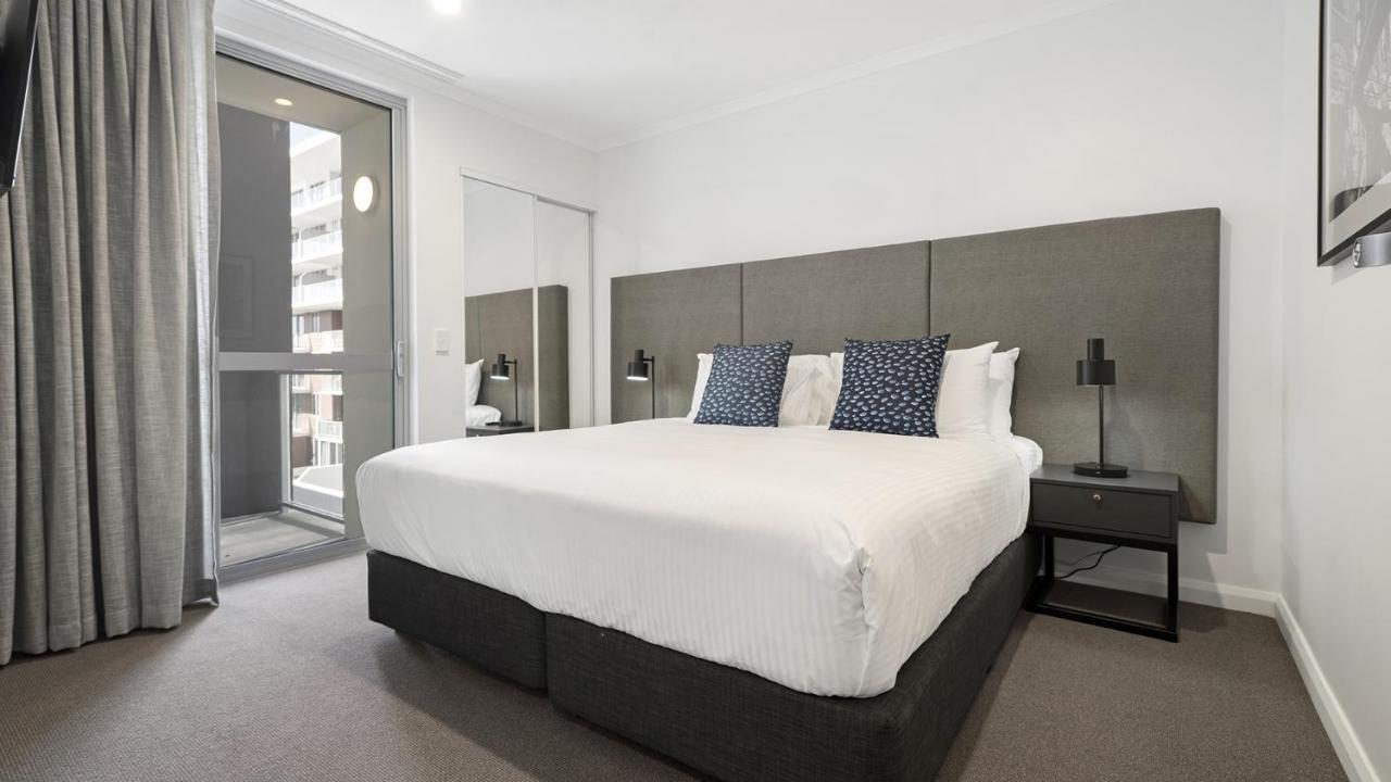 Oaks Toowoomba Hotel Exterior photo