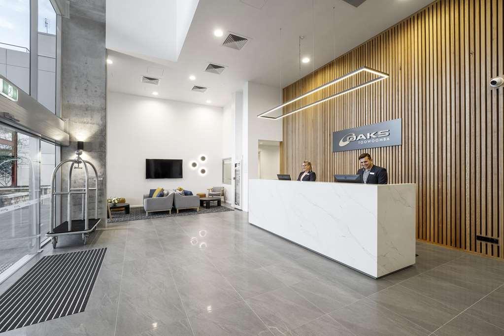 Oaks Toowoomba Hotel Interior photo